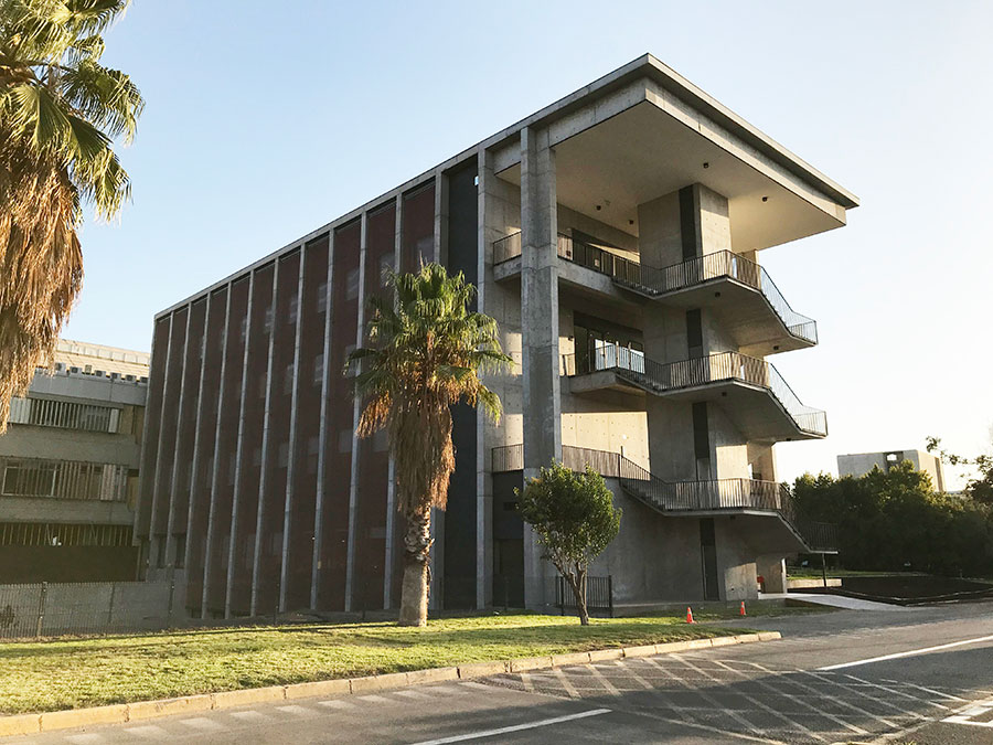 Facultad de Economía y Administración UC